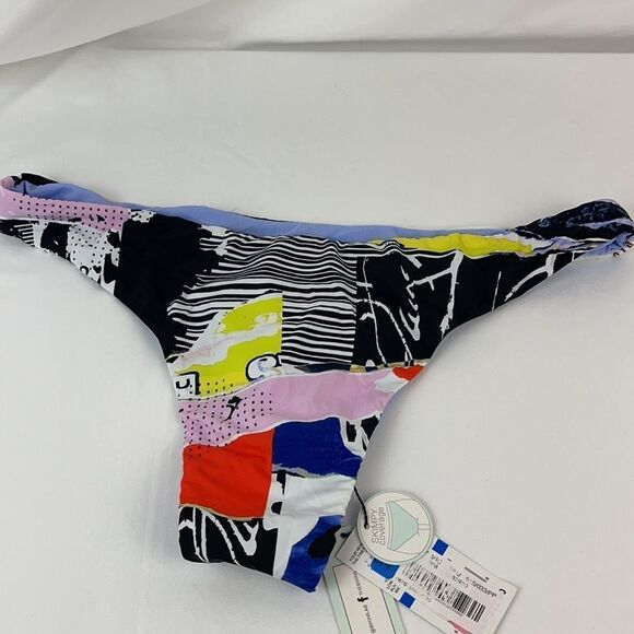 Bikini Lab Bikini Bottom - Picture 4 of 5